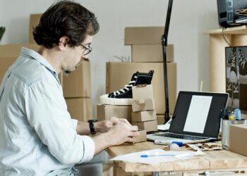 Por que investir em um E-COMMERCE?