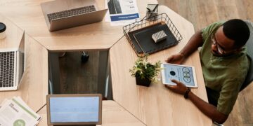 Tiny vs Bling: Qual o melhor ERP para e-commerce?